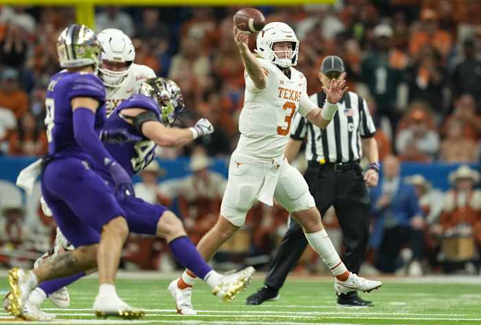 Dec 29, 2022; San Antonio, Texas, USA; Texas Longhorns quarterback Quinn Ewers (3) passes during the first half against the Washington Huskies in the 2022 Alamo Bowl at the Alamodome. Mandatory Credit: Daniel Dunn-USA TODAY Sports